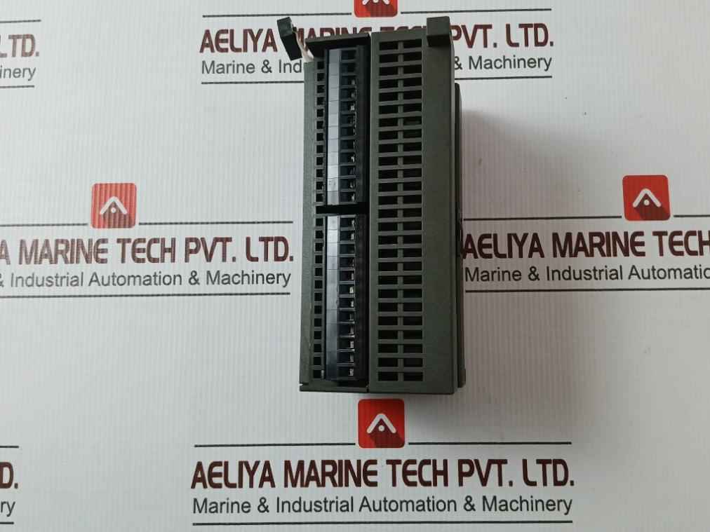 Siemens 6Es7 223-1Bl22-0Xa0 Simatic Digital Input/Output I/O Module
