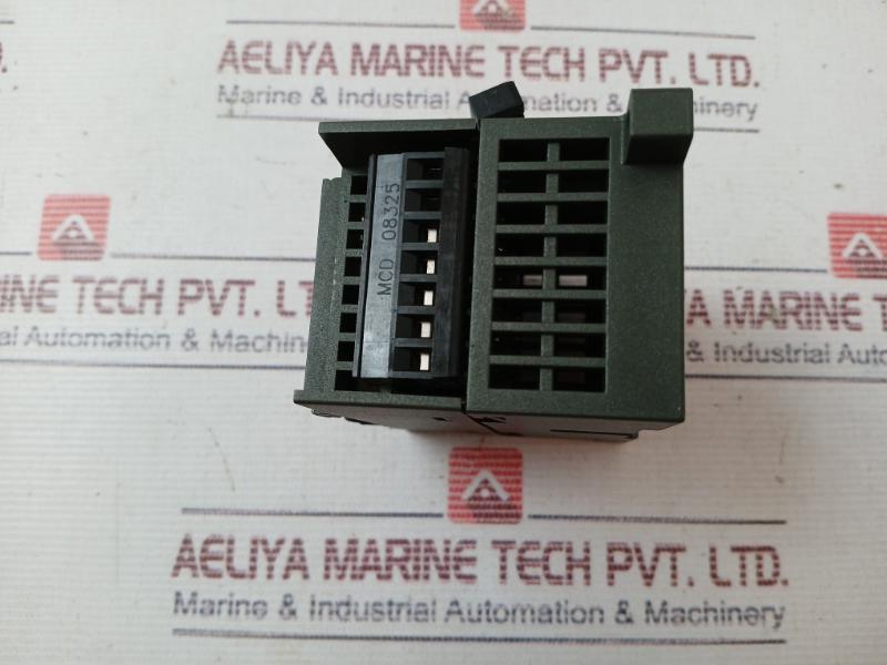 Siemens 6Es7 223-1Hf22-0Xa8 Digital I/O Relay Module Mcd 08325