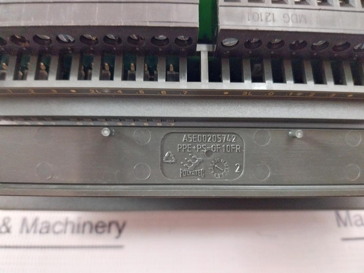 Siemens 6Es7 223-1Pl22-0Xa0 Digital I/O Module Dc/Relay Em 223 30Vdc/250Vac