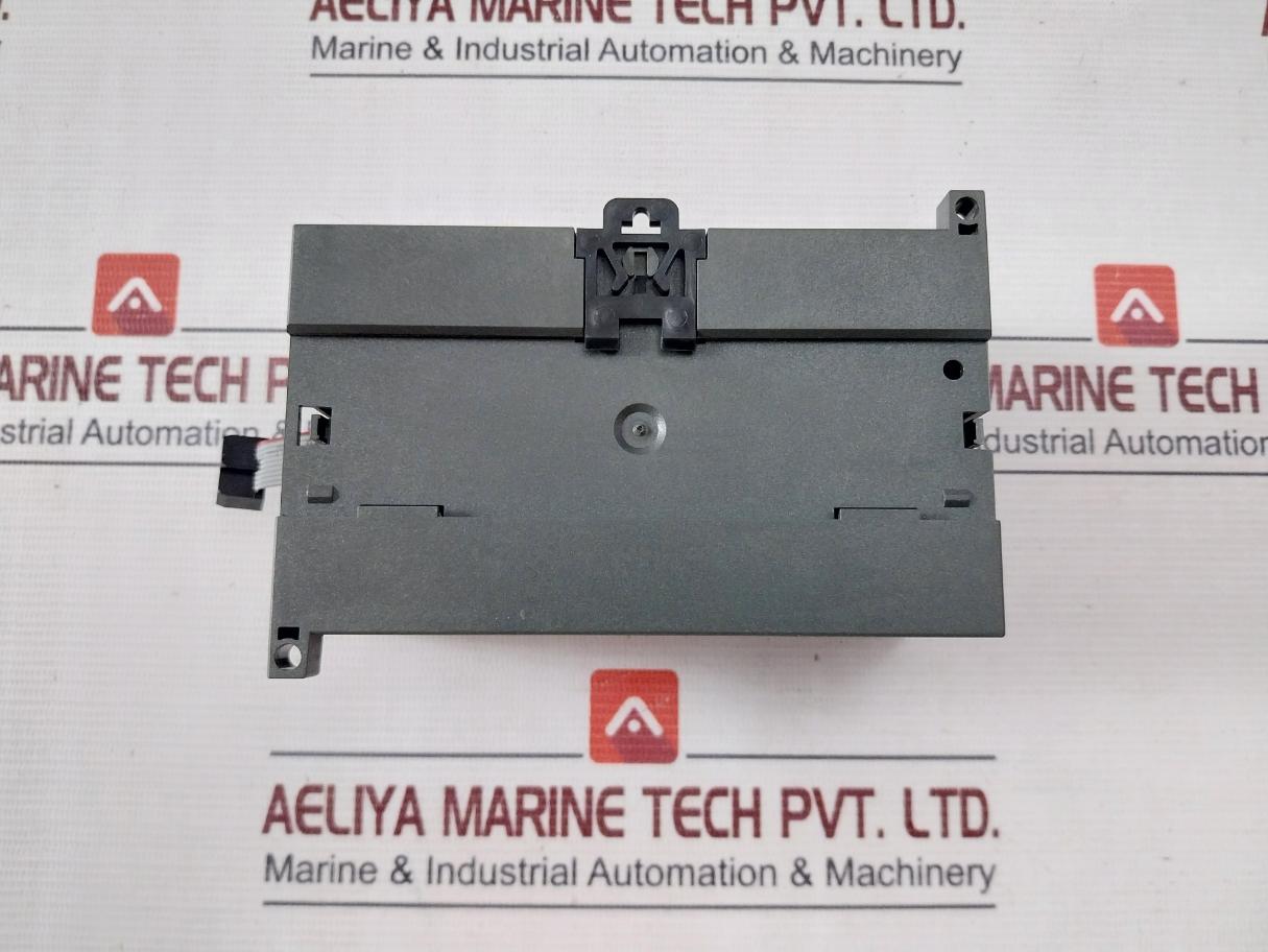 Siemens 6Es7 223-1Pl22-0Xa0 Digital I/O Module Dc/Relay Em 223 30Vdc/250Vac