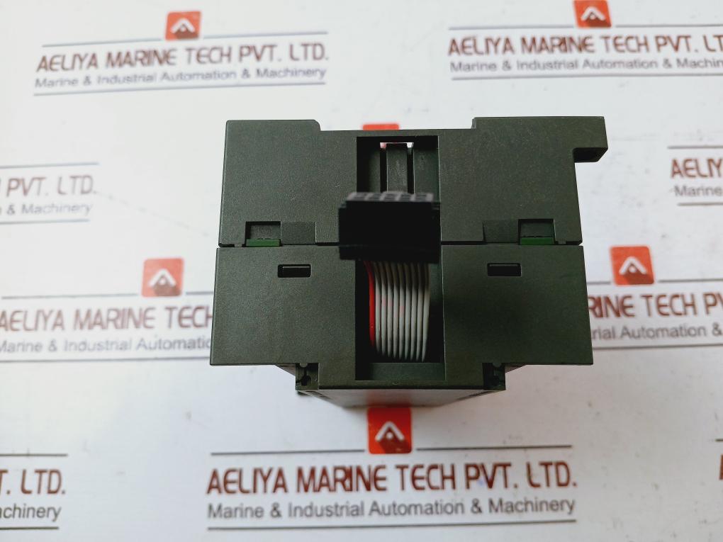 Siemens 6Es7 223-1Pl22-0Xa0 Digital Input/Output Module Em223(Minor Body Damage)