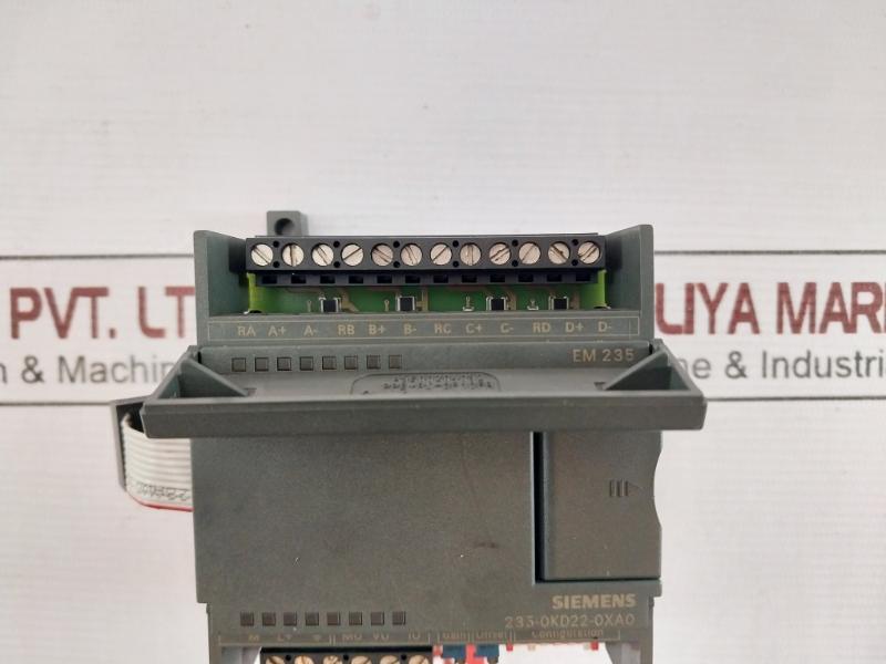 Siemens 6Es7 235-0Kd22-0Xa0 Analog I/O Module Em 235 24Vdc 21-28Vdc