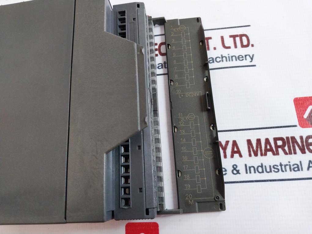 Siemens 6Es7 322-1Hh01-0Aa0 Output Module&nbsp;