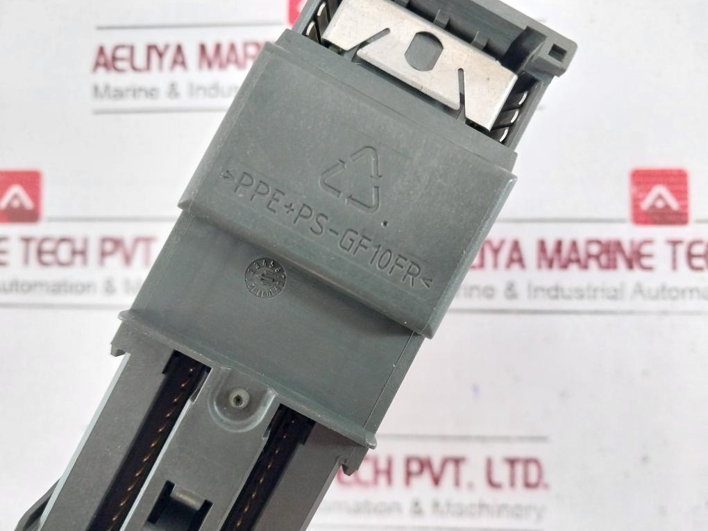 Siemens Simatic S7 6Es7 332-5Hd01-0Ab0 Analog Output Module 720 2056-01