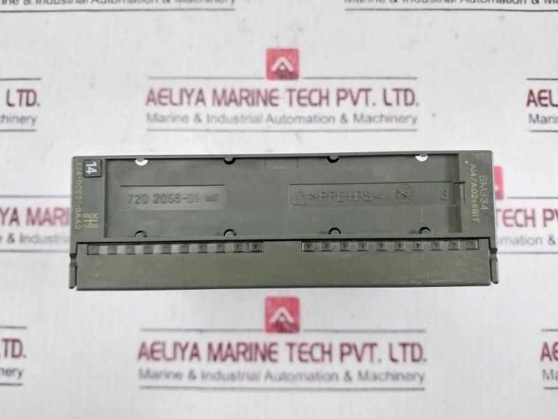 Siemens Simatic S7 6Es7 334-0Ce01-0Aa0 Input/ Output Analog Module