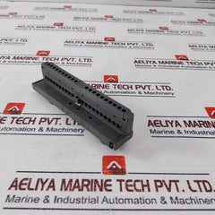 Siemens 6es7 392-1aj00-0aa0 Front Connector Wdm R7*