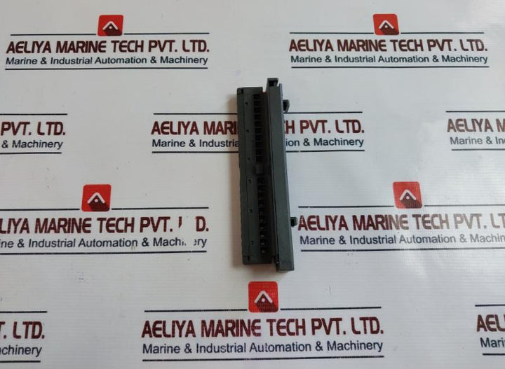Siemens 6Es7 392-1Aj00-0Aa0 Front Connector B/9386