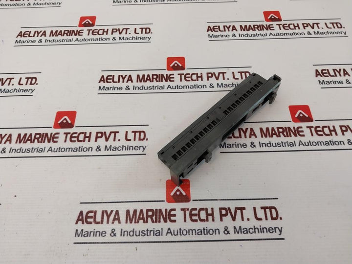 Siemens 6Es7 392-1Aj00-0Aa0 Front Connector (Screw Type) S Wmr/J8
