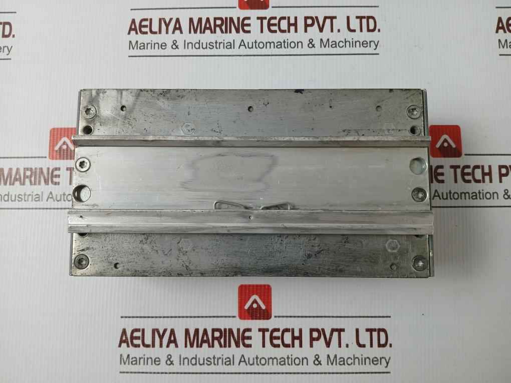 Siemens Simatic 6Es7647-8Ba11-1La1 Simatic Ipc227E Nanobox Industrial Pc 2 Gb Ram