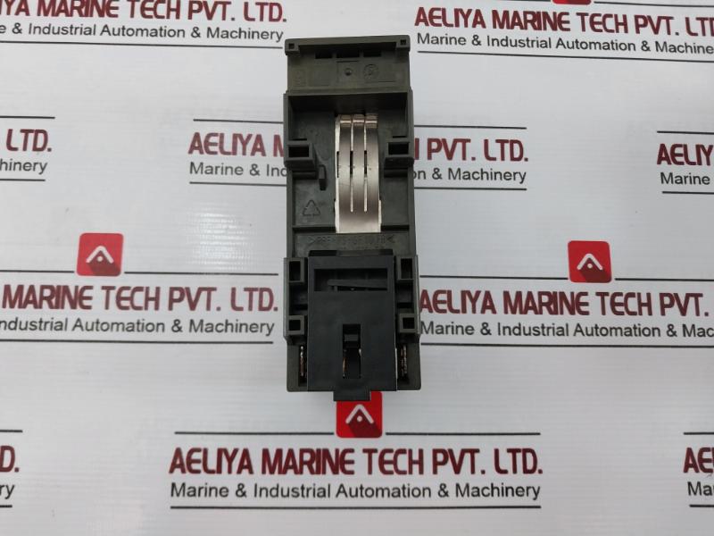 Siemens 6Es7 972-0Aa01-0Xa0 Repeater For The Connection Of Profibus/Mpi Bus System