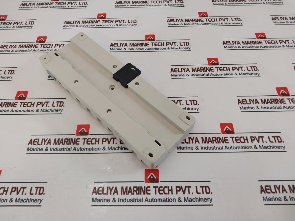 Siemens 6Fc5211-0Aa00-0Aa0 Terminal Block Module Rack Set