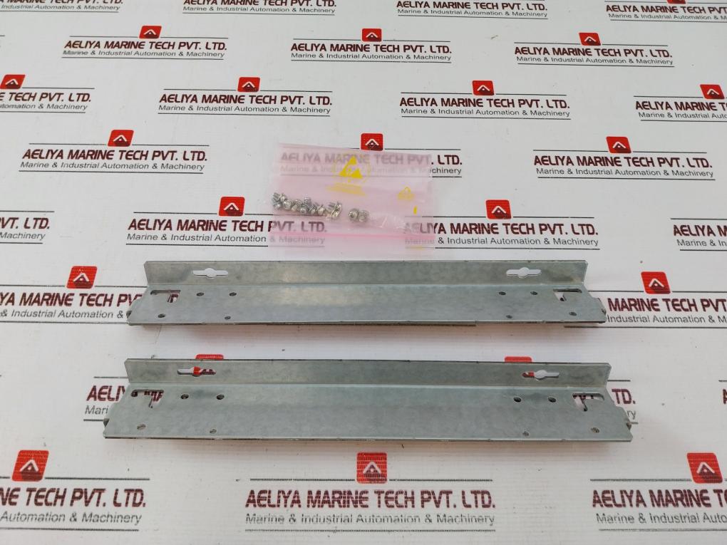 Siemens 6Fc5248-0Af20-0Aa0 Mounting Bracket Flat Set