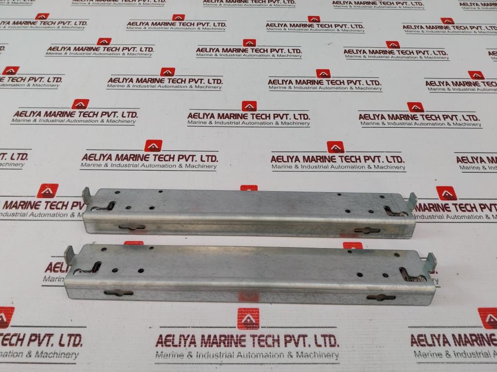 Siemens 6Fc5248-0Af20-0Aa0 Mounting Bracket Flat Set