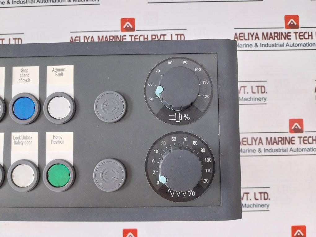 Siemens 6Fc5303-1Af12-8Ag0 Sinumerik Push Button Panel
