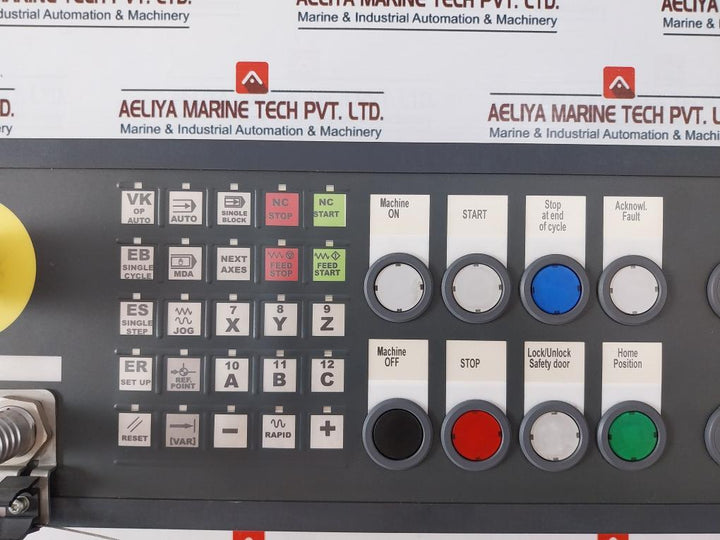 Siemens 6Fc5303-1Af12-8Ag0 Sinumerik Push Button Panel