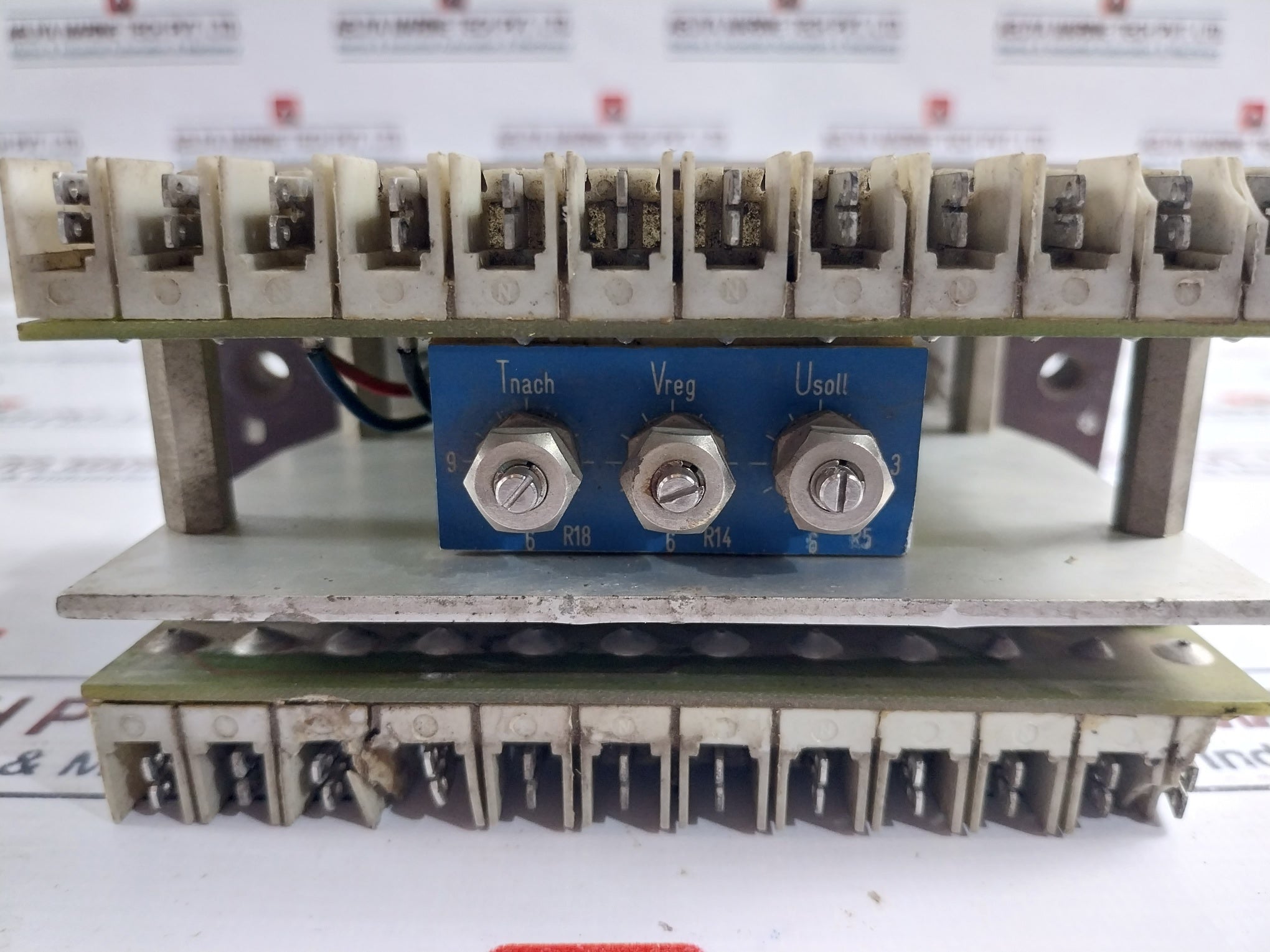 Siemens 6Ga2 Automatic Voltage Regulator 490-0A