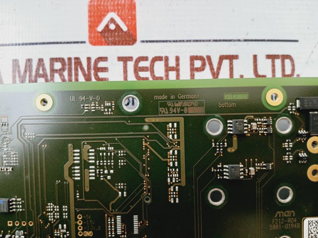 Siemens 6Md9124-0Bb11-0Ba0 Sicam Station Unit V2.40, 110-230V 1.1-0.5A