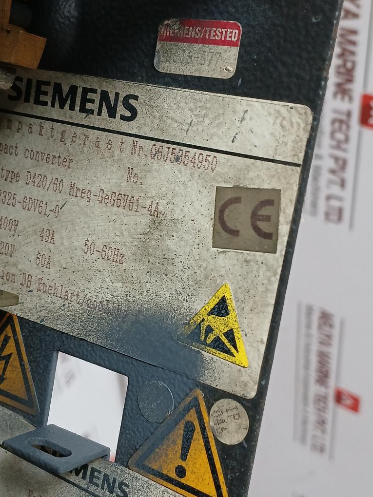 Siemens 6Ra 2325-6Dv61-0 Simoreg Compact Converter D420/60 3Ac 400V 49A 50-60Hz