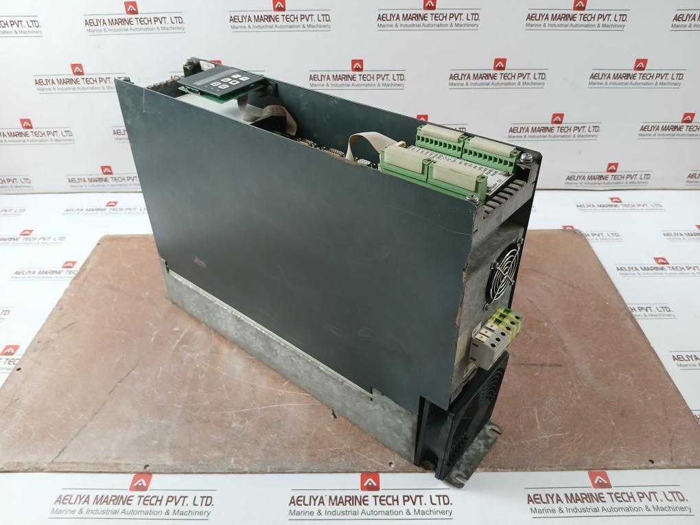 Siemens 6Se4220-1Ga20 Simovert P Inverter Drive 530Vdc 23A 3Ac 0-350V 500 Hz