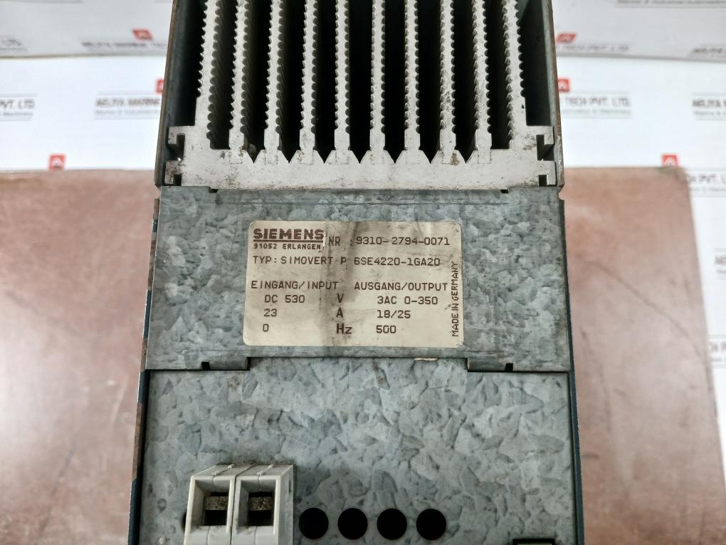 Siemens 6Se4220-1Ga20 Simovert P Inverter Drive 530Vdc 23A 3Ac 0-350V 500 Hz
