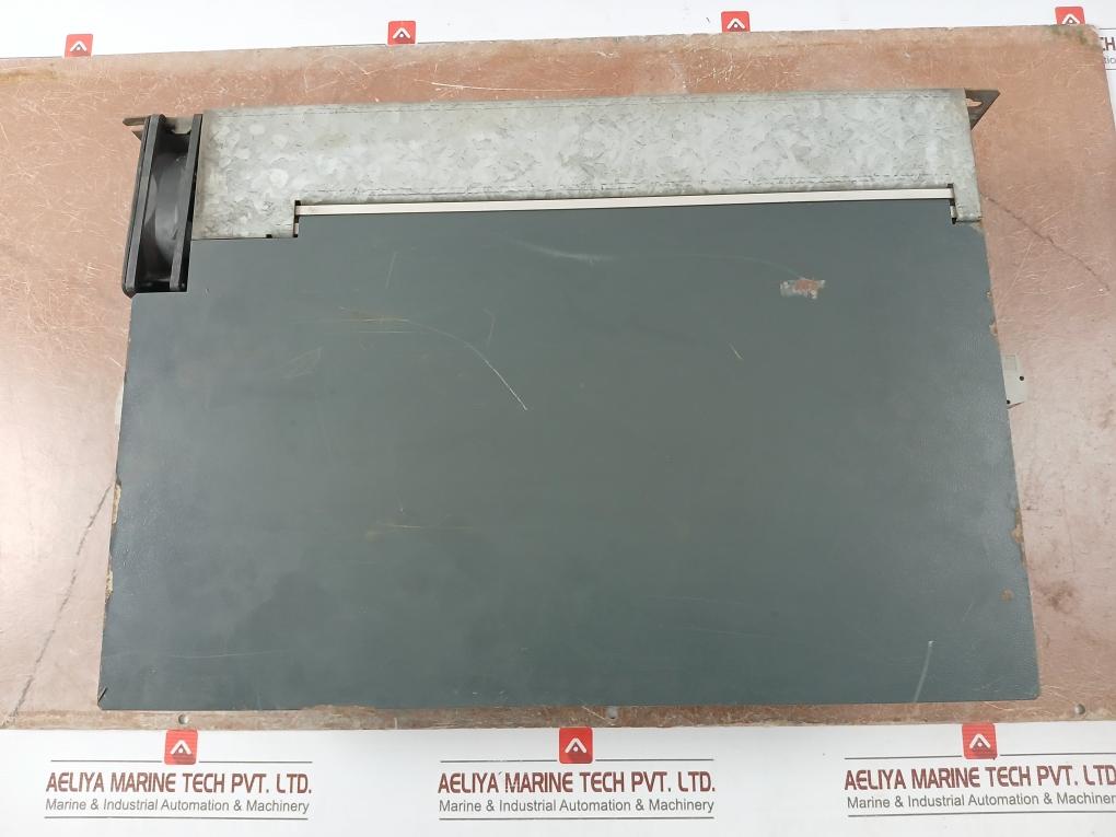 Siemens 6Se4220-1Ga20 Simovert P Inverter Drive 530Vdc 23A 3Ac 0-350V 500 Hz