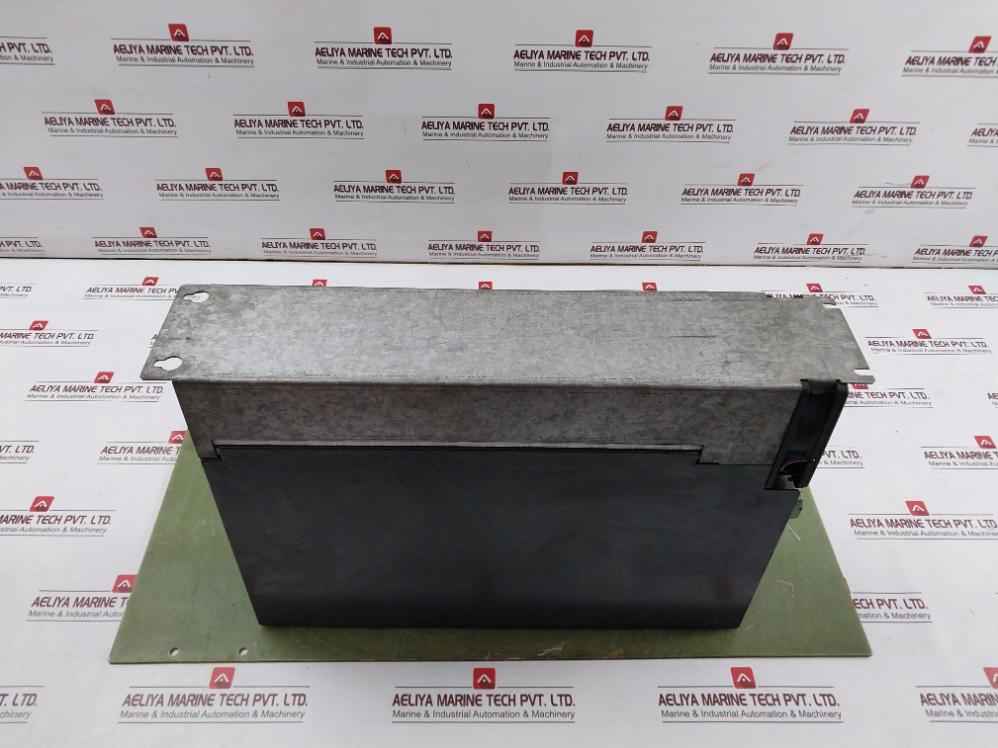 Siemens 6Se4220-1Ga20 Simovert P Inverter Drive Rev: B 3Ac 0-350V Dc530V 23A