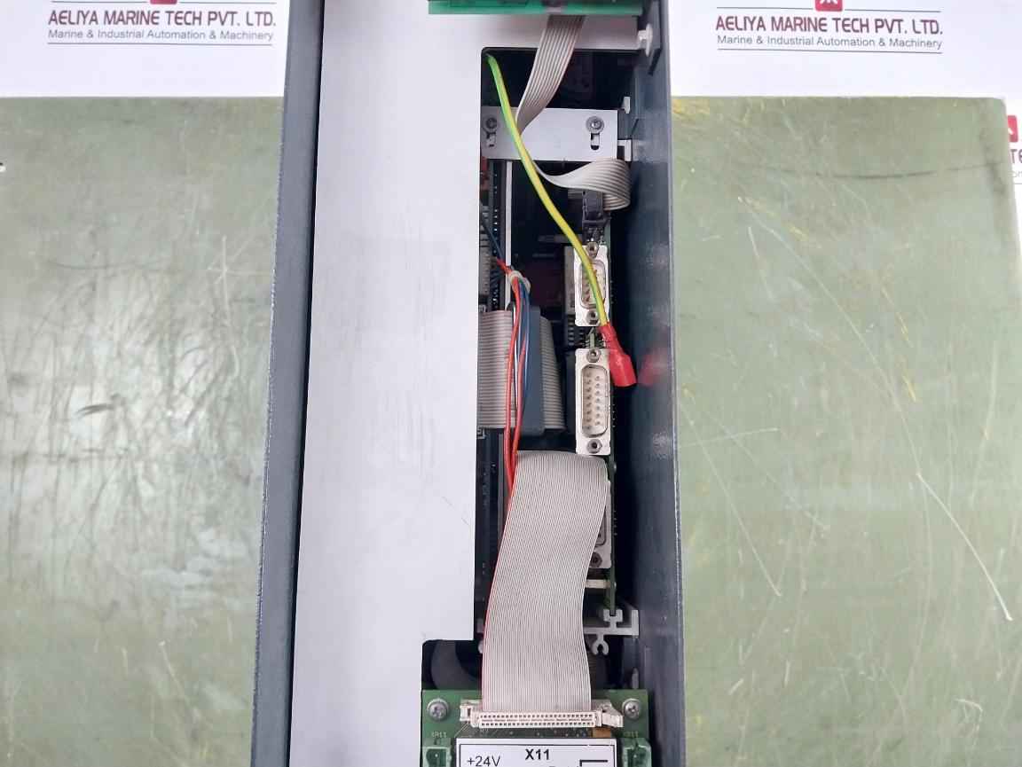 Siemens 6Se4220-1Ga20 Simovert P Inverter Drive Rev: B 3Ac 0-350V Dc530V 23A