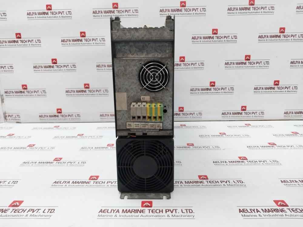 Siemens 6Se4220-1Ga20 Simovert P Inverter Drive Rev: B Dc530V 23A 3Ac 0-350V