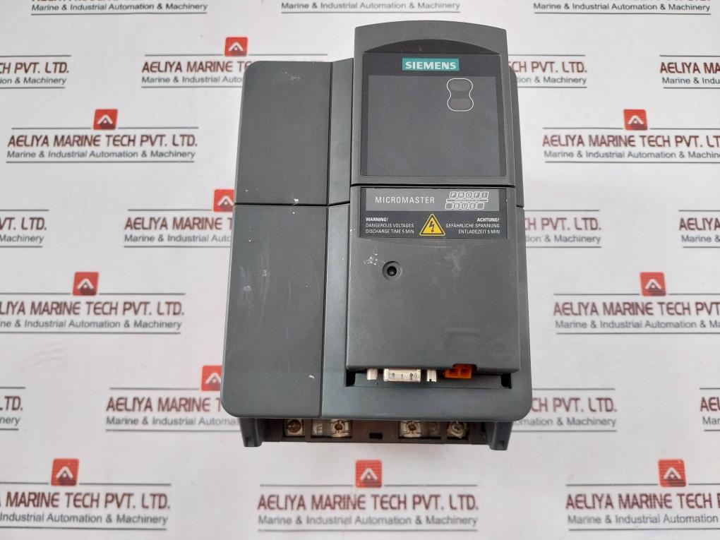 Siemens 6Se6420-2Ad24-0Ba1 Inverter Drive 380-480V 13.6A 47-63Hz