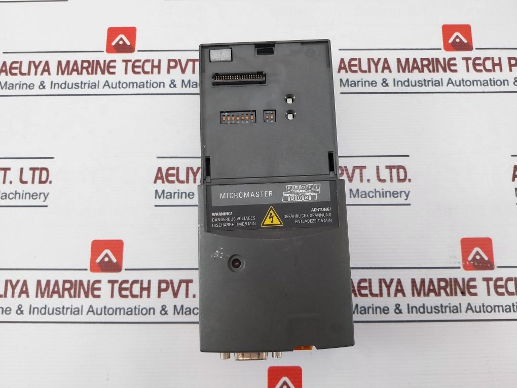 Siemens 6Se6420-2Ad24-0Ba1 Inverter Drive 380-480V 13.6A 47-63Hz