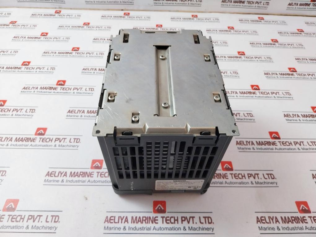 Siemens 6Se6420-2Ad24-0Ba1 Micromaster 10.2A 0-650Hz