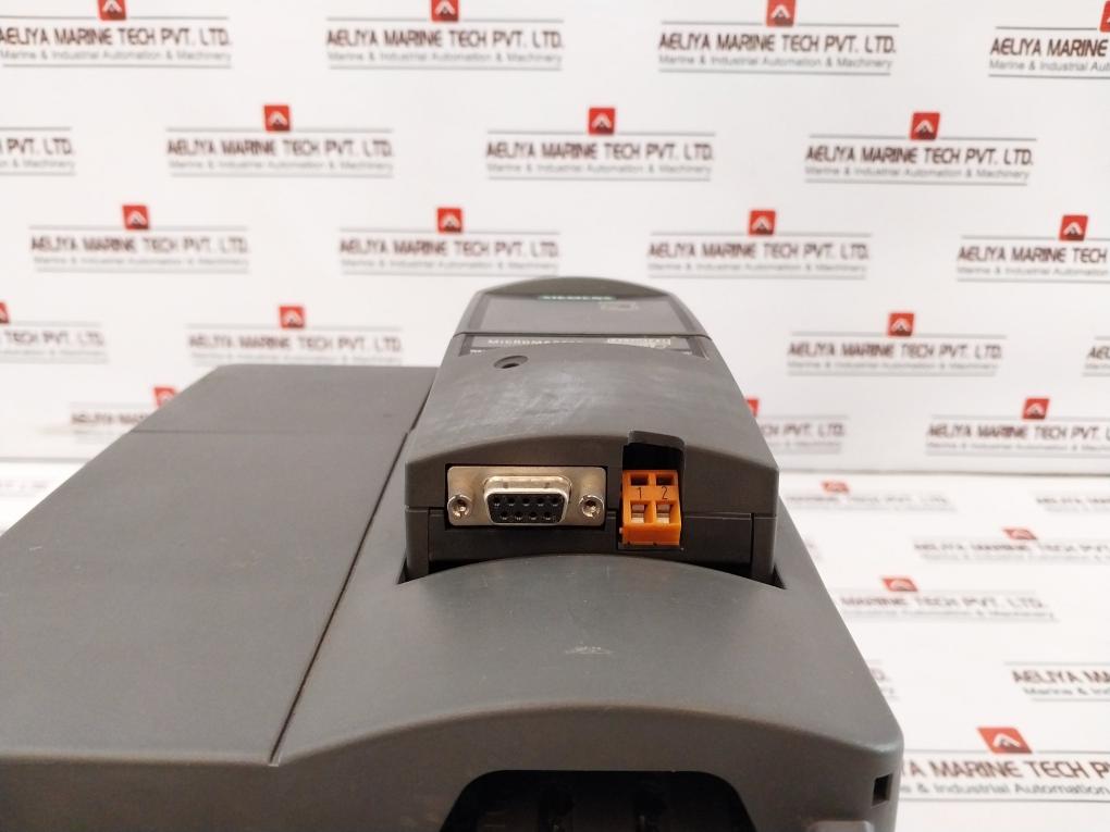 Siemens 6Se6420-2Ad27-5Ca1 Micromaster 420 With Filter 47-63Hz 380-480V