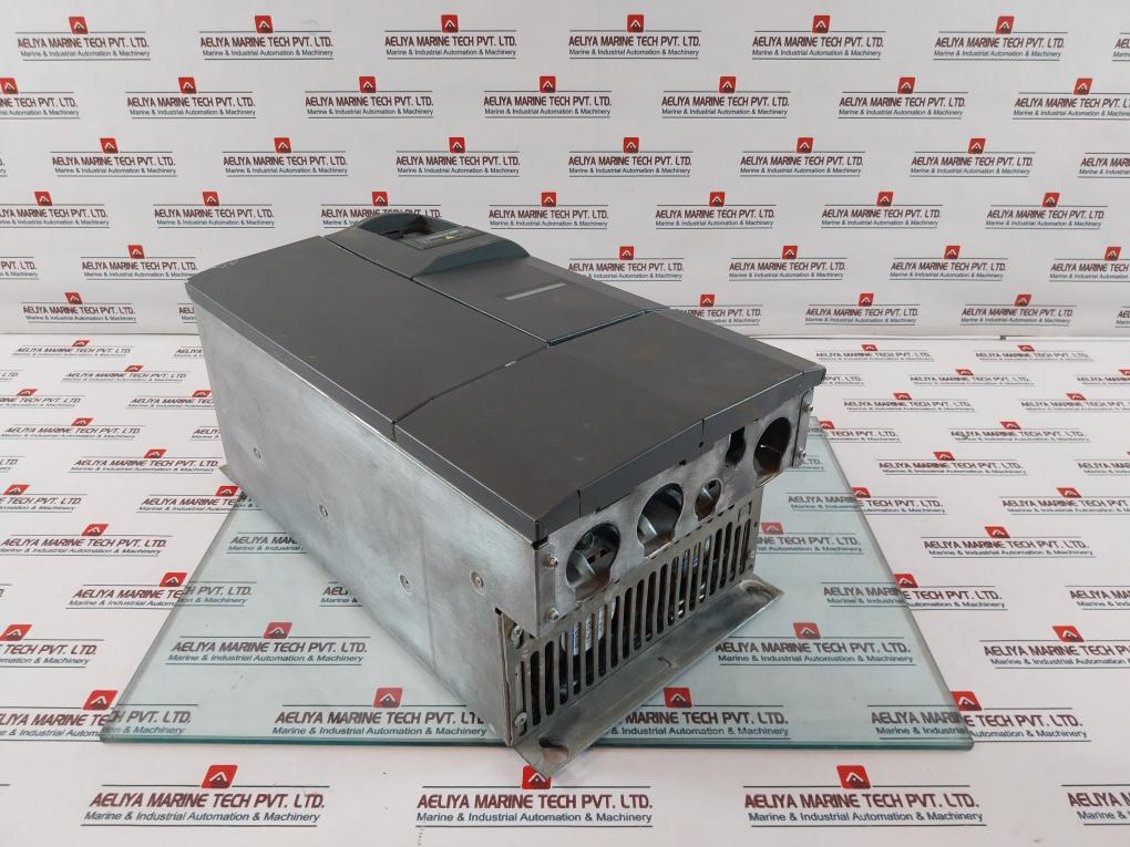 Siemens 6Se6440-2Ud32-2Da1 Micromaster 440 380-480V