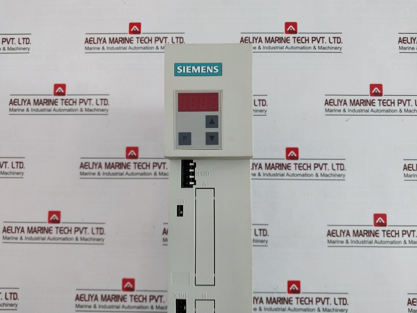 Siemens 6Se7016-0Tp50 Master Drive Motion Control Compact Plus Inverter 6A 480V