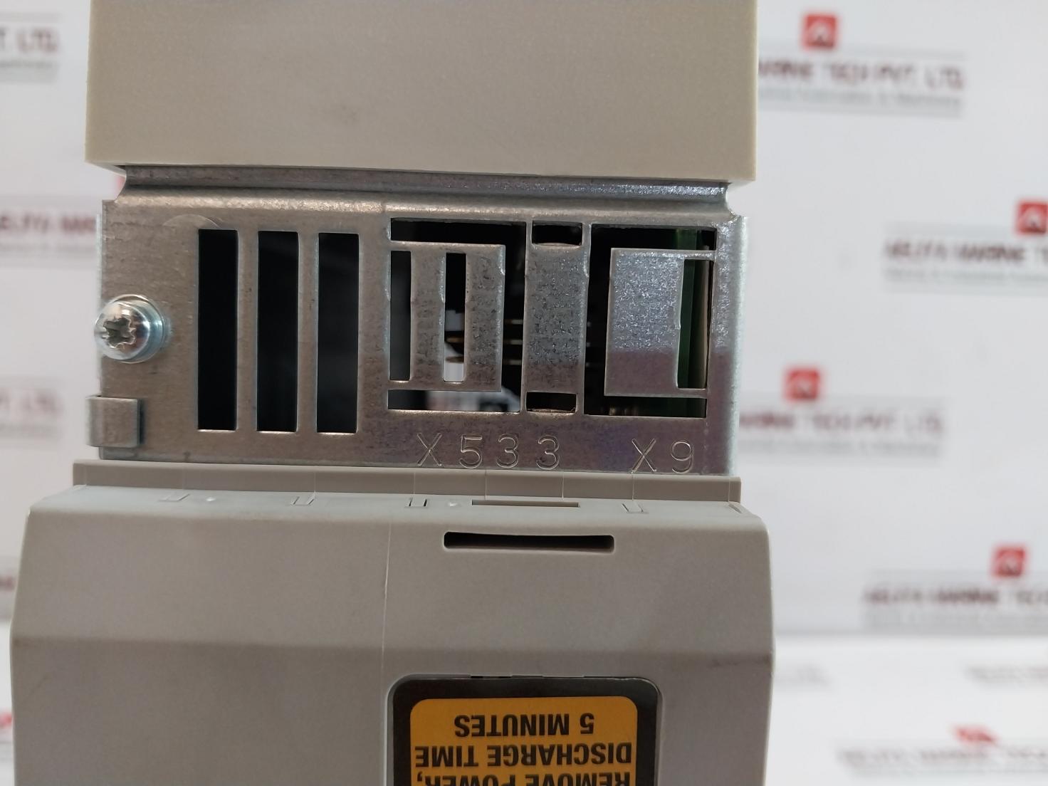 Siemens 6Se7016-0Tp50 Master Drive Motion Control Compact Plus Inverter 6A 480V