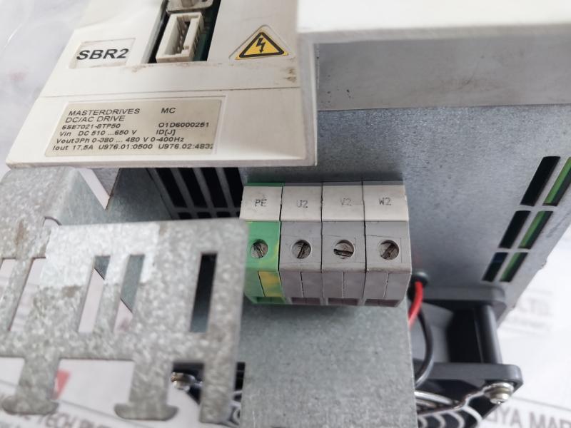 Siemens 6Se7021-8Tp50-z Masterdrives Mc Dc/Ac Drive Z=G71+C33