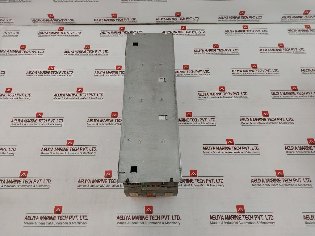 Siemens 6Se7022-1Ep50-z Ac Drive 3Ph 380-480V 0-400Hz