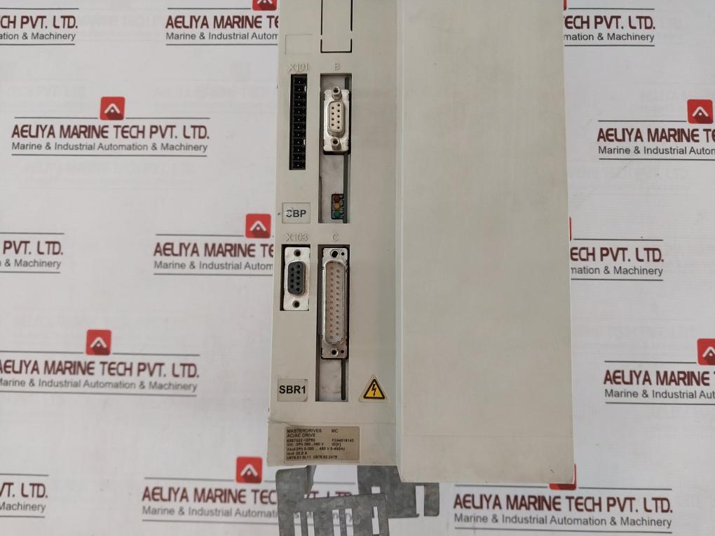 Siemens 6Se7022-1Ep50-z Ac Drive 3Ph 380-480V 0-400Hz