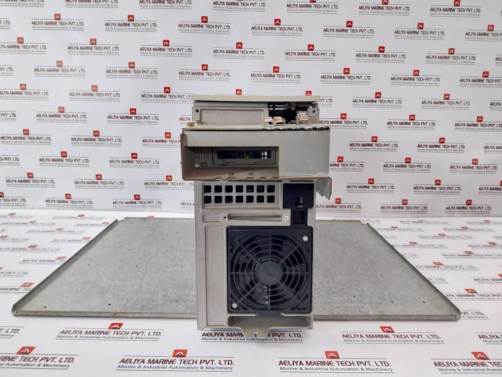 Siemens 6Se7022-2Uc61-z, Simovert Vc, Dc Inverter Ac Drive 675…810Vdc 26.2A