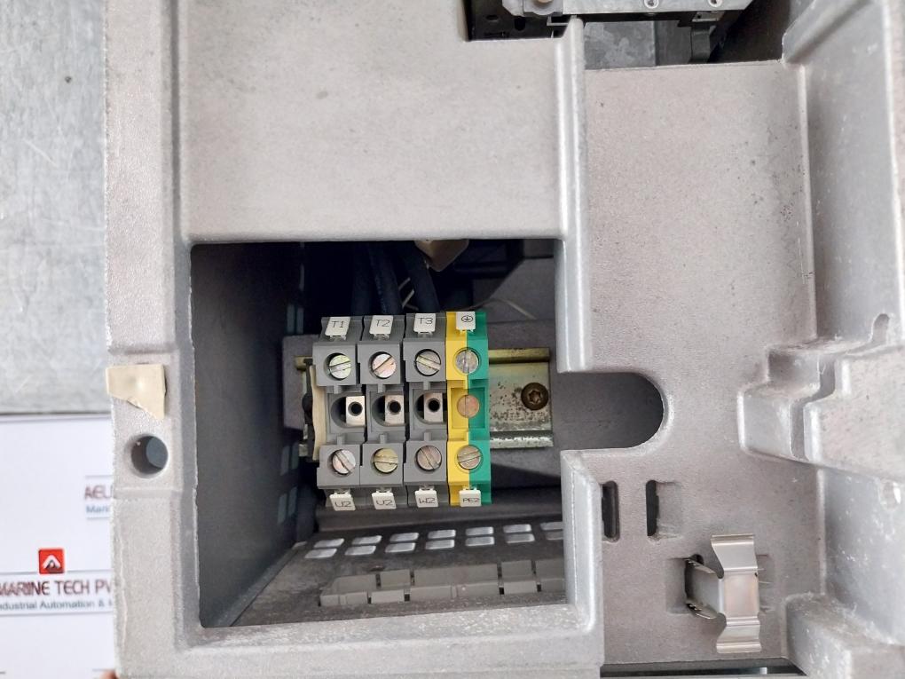 Siemens 6Se7022-2Uc61-z, Simovert Vc, Dc Inverter Ac Drive 675…810Vdc 26.2A