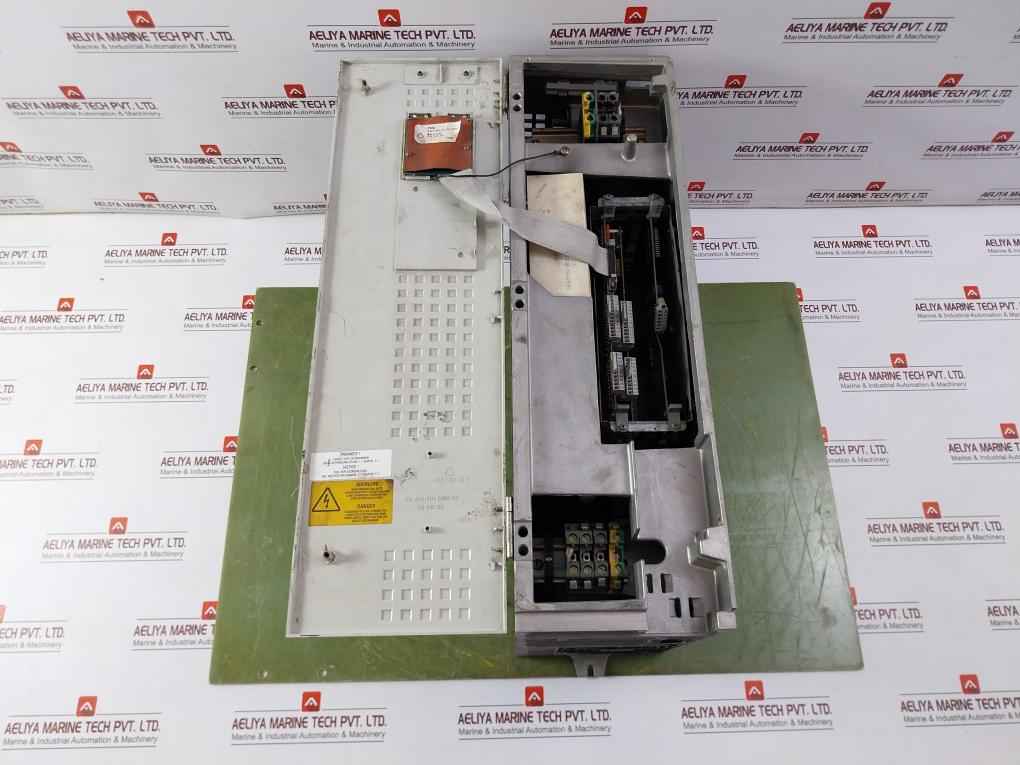 Siemens 6Se7023-4Tc21 Simovert Vc Dc Inverter Dc 510-620V 40.5A (Not Working)