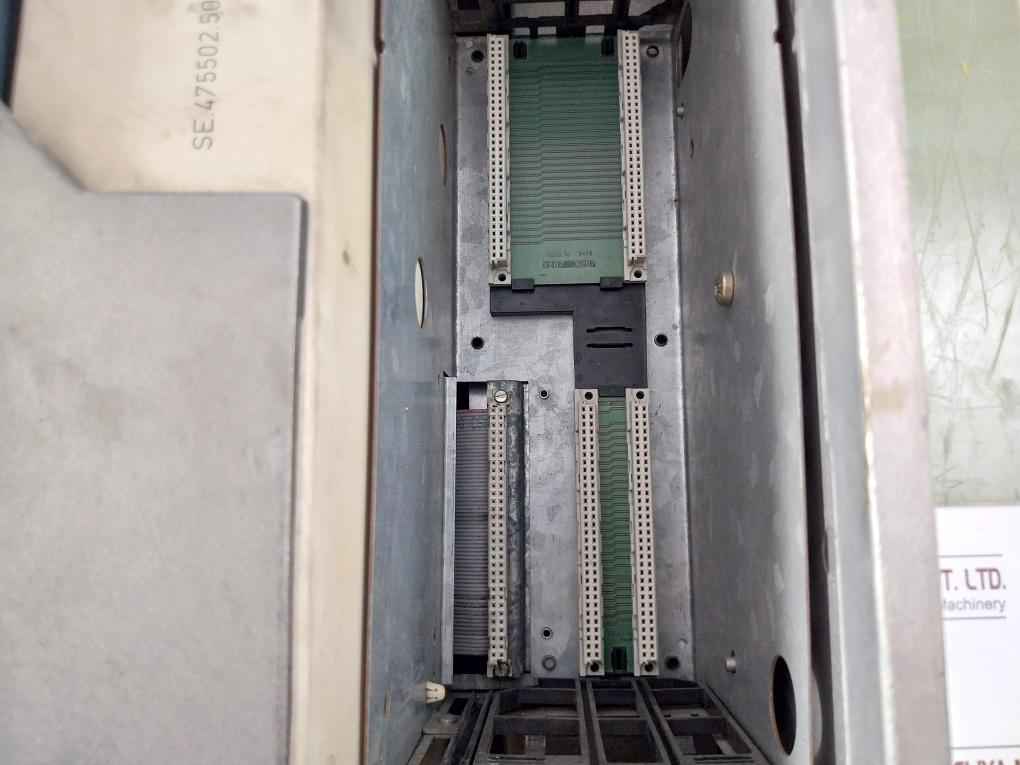 Siemens 6Se7023-4Tc21 Simovert Vc Dc Inverter Dc 510-620V 40.5A (Not Working)