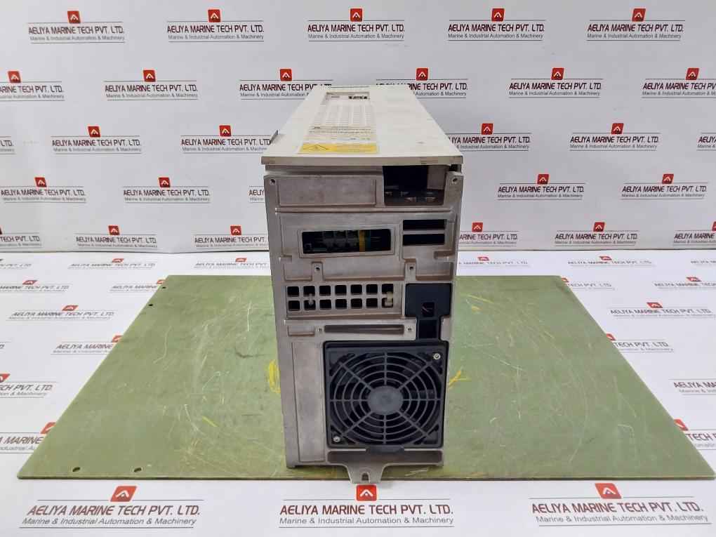 Siemens 6Se7023-4Tc21 Simovert Vc Dc Inverter Dc 510-620V 40.5A (Not Working)