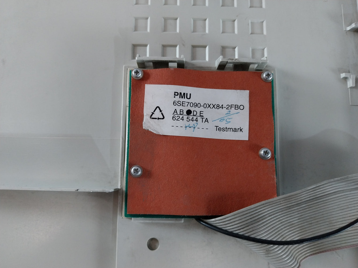 Siemens 6se7024-7ed61-z G93+c11 Simovert Masterdrives Vc Converter Compact Unit