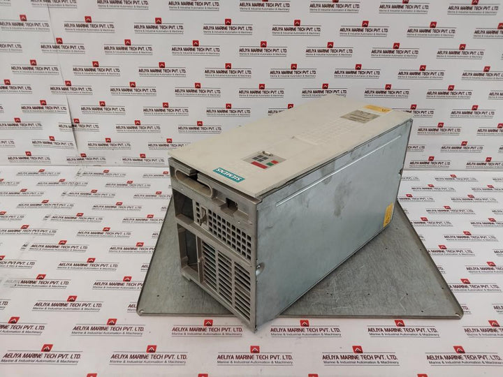 Siemens 6Se7024-7Ed61-z Simovert Masterdrives Vc Converter Compact Unit