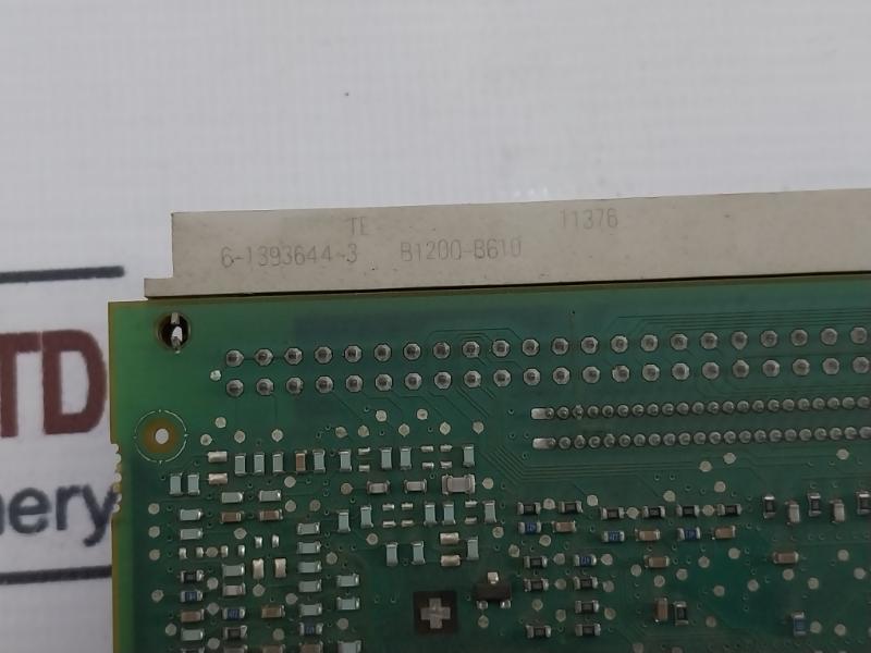 Siemens 6se7024-7ed61 Simovert Masterdrives Vc Converter Compact Unit 380-480v