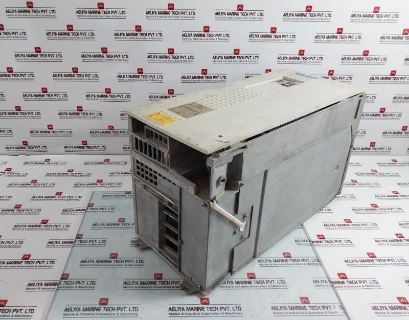 Siemens 6se7024-7ed61 Simovert Masterdrives Vc Converter Compact Unit 380-480v