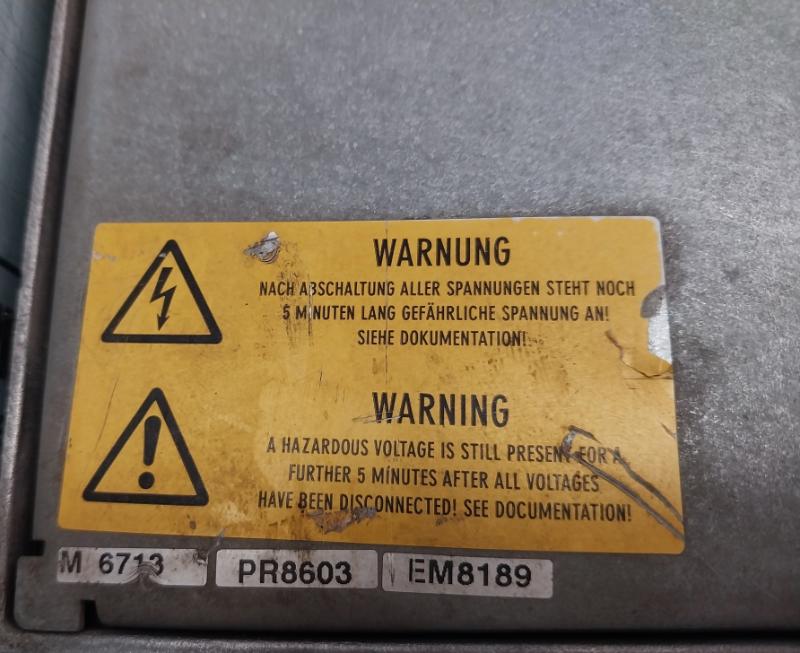 Siemens 6se7024-7ed61 Simovert Masterdrives Vc Converter Compact Unit 380-480v