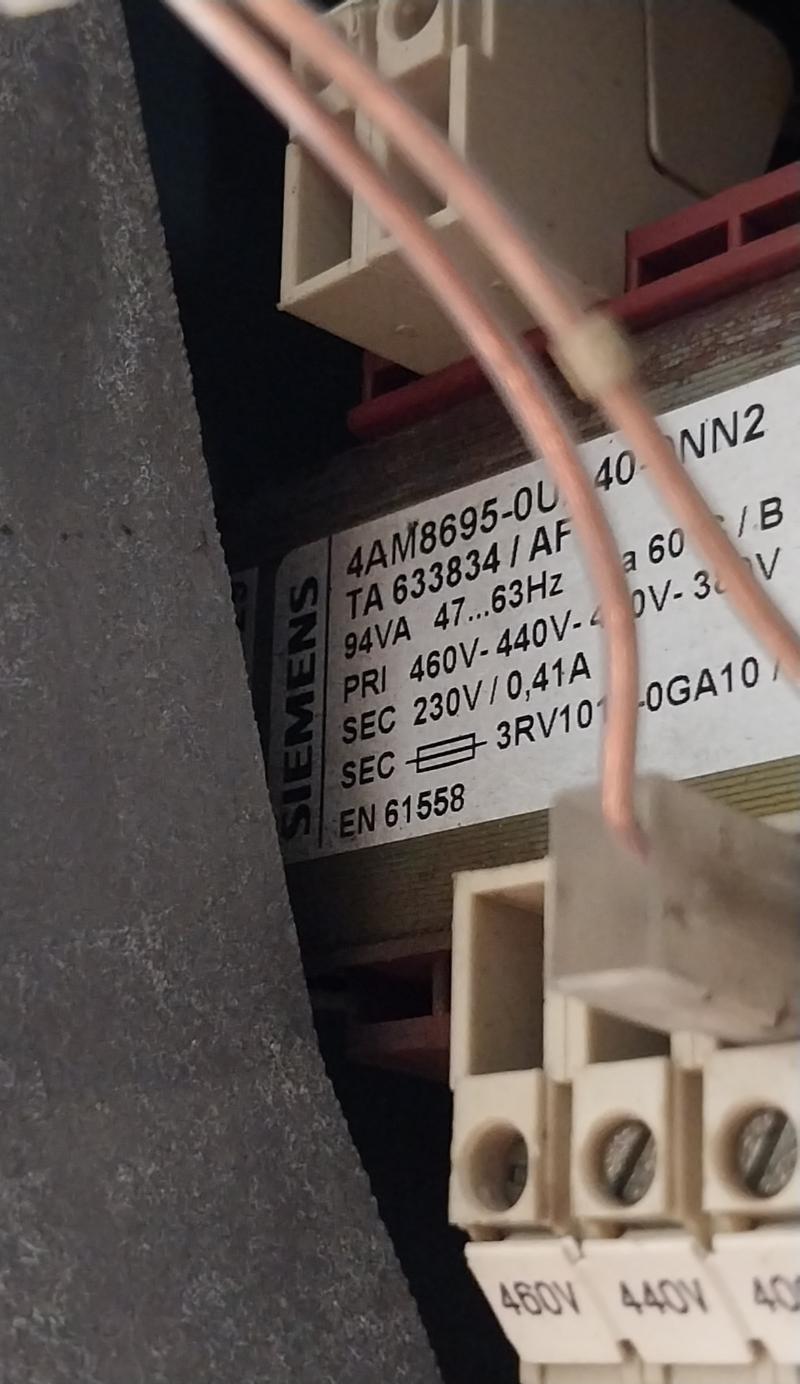 Siemens 6se7024-7ed61 Simovert Masterdrives Vc Converter Compact Unit 380-480v