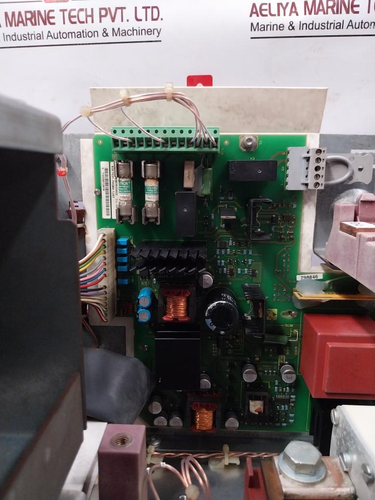 Siemens 6Se7031-0Te60-z Simovert Vc Dc Inverter Dc510–650V 110.0A 0–500Hz